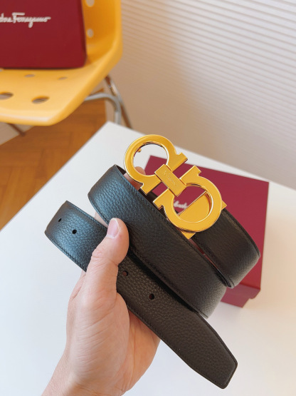 フェラガモ「Ferragamo」リバーシブルベルト