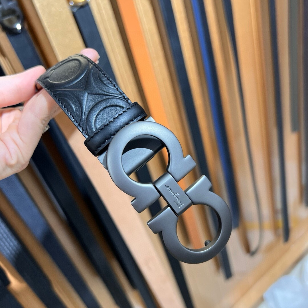 フェラガモ「Ferragamo」リバーシブルベルト