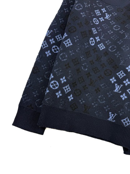 ルイ・ヴィトン「Louis Vuitton」ルイ・ヴィトン モノグラム サープラス ジャカード プルオーバー / メンズ ニットセーター