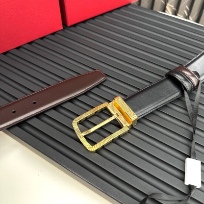 フェラガモ「Ferragamo」リバーシブルベルト