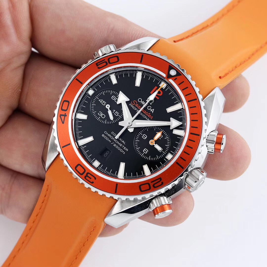 オメガ「Omega」Seamaster Planet Ocean Chronograph 45.5MM スチールケース＆スチールバンド メンズ腕時計