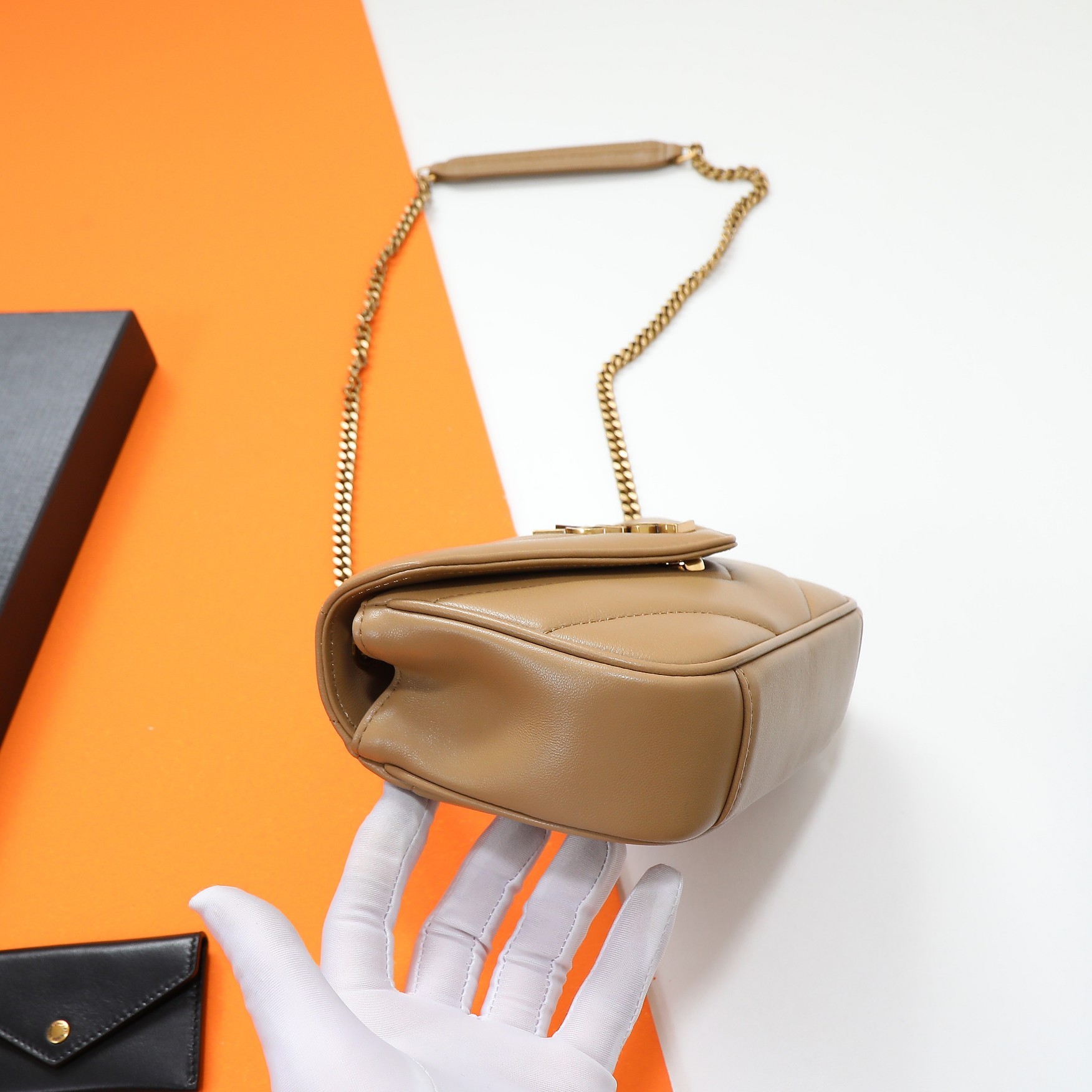 サンローラン「Saint Laurent」 Loulou Mini ショルダーバッグ（2025年早春コレクション）