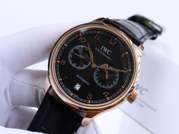 アイダブリューシー［IWC］ポルトガル シリーズ 7日間パワーリザーブ オートマティックウォッチ42MM