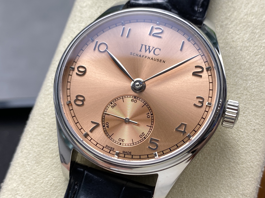 アイダブリューシー［IWC］ポルトガル自動小三針腕時計40MM