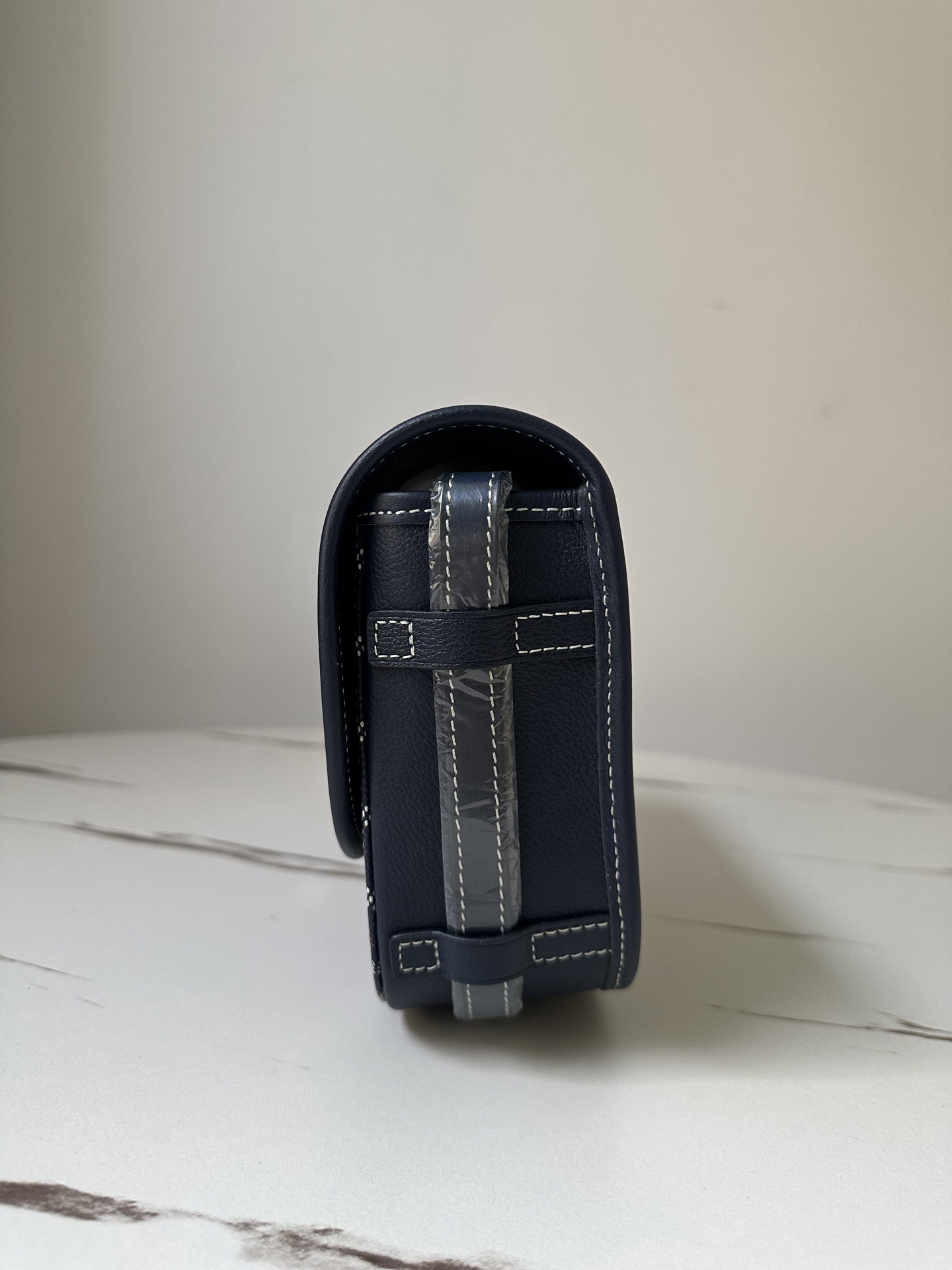 ゴヤール「Goyard」 Belvedere PM 深ブルー メッセンジャーバッグ