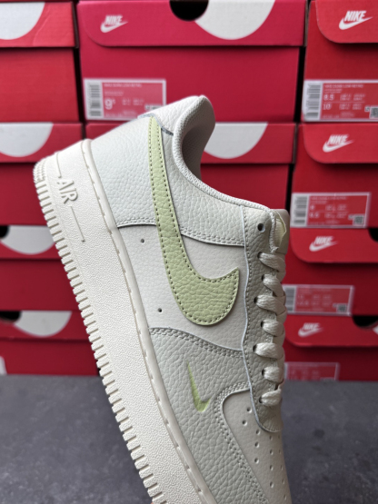 ナイキ「Nike」Air Force 1 Low Canvas メンズスニーカー