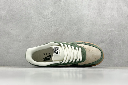 「コラボモデル」Supreme × Nike Air Force 1 Low スニーカー