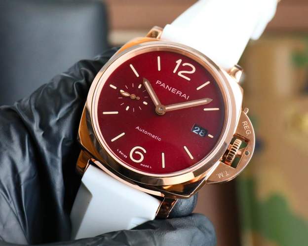 パネライ［Panerai］ルミノール デュエ 腕時計40MM