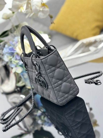 ディオール「Dior」Lady Dior バッグ ミニ