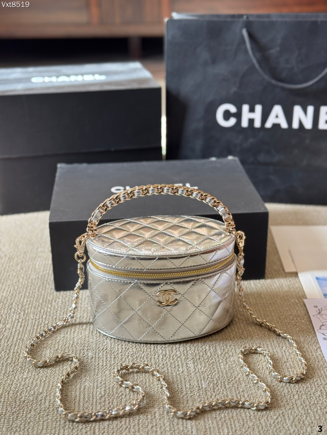 シャネル「Chanel」25c スモールスクエアバッグ 3色