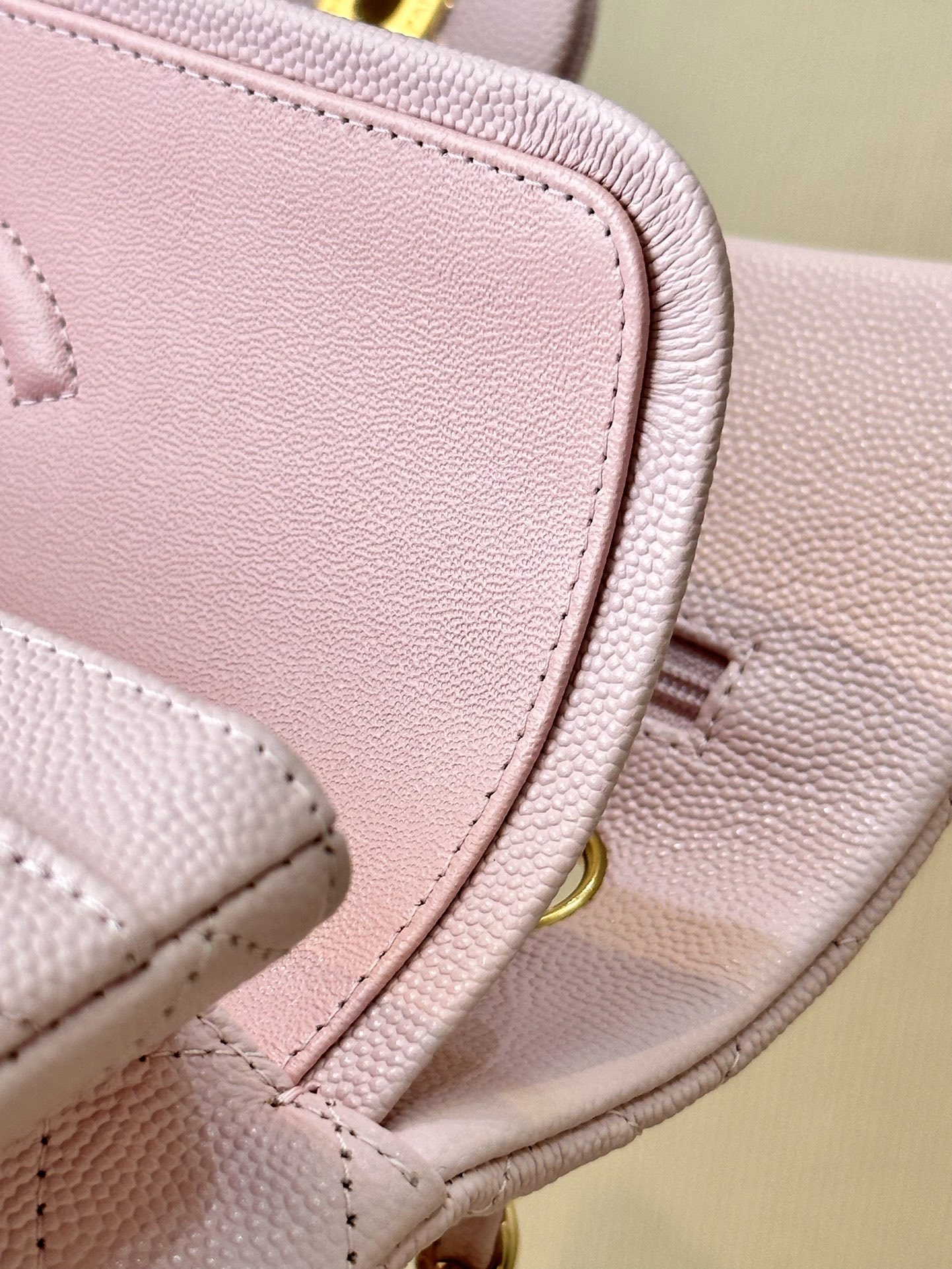 シャネル「Chanel」11.12 クラシック ハンドバッグ