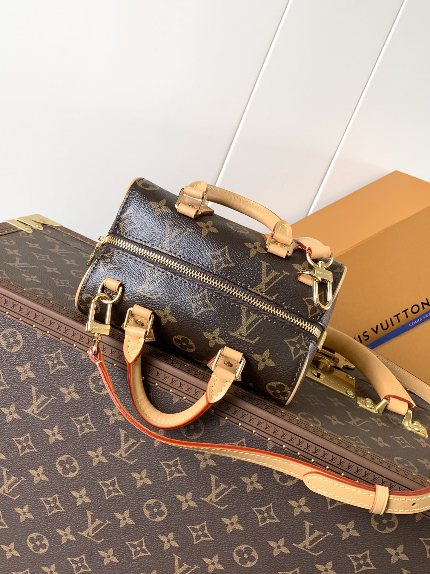 ルイ・ヴィトン「Louis Vuitton」Nano Speedy ハンドバッグ