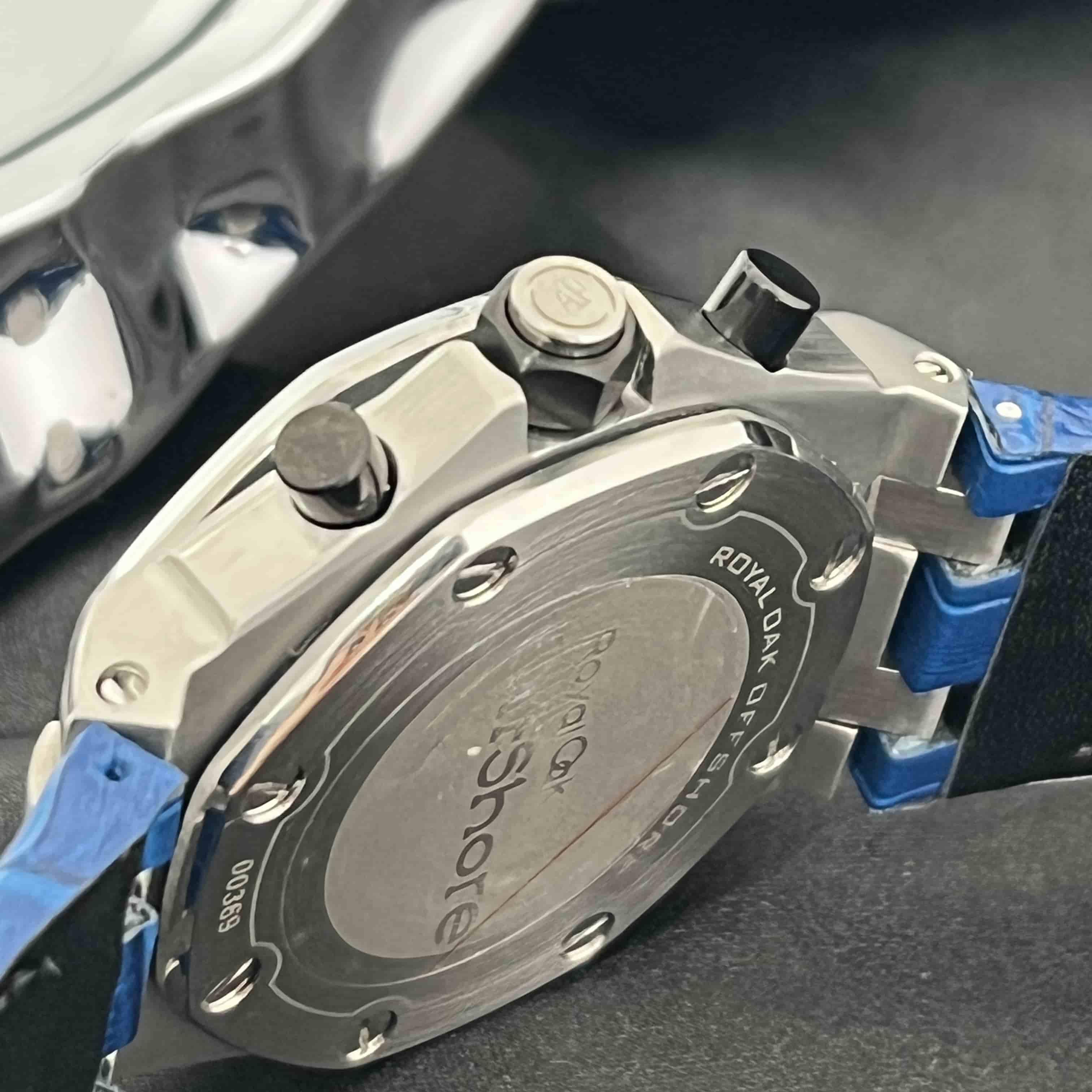 オーデマ ピゲ「Audemars Piguet」Royal Oak Offshore 264 ホワイトダイアル 腕時計43mm