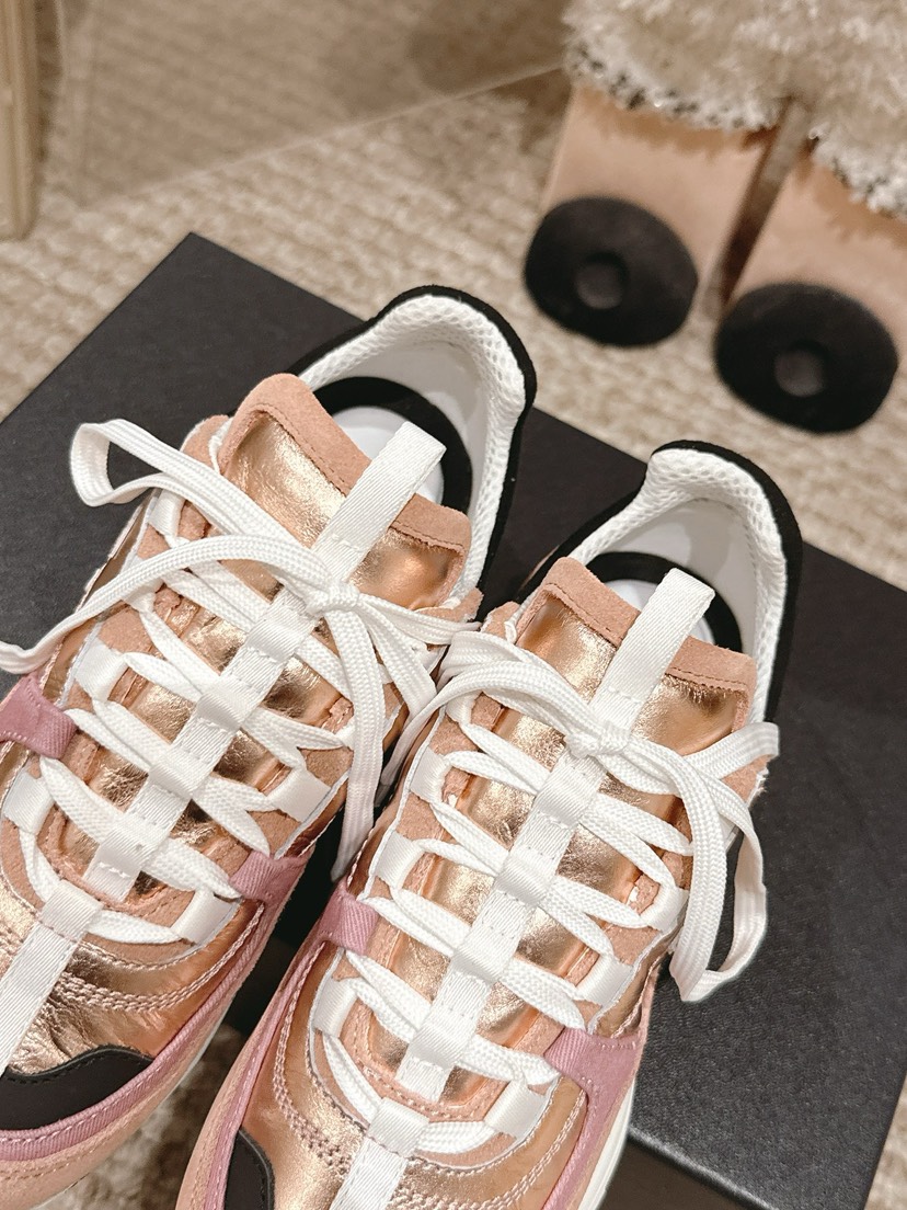 シャネル「Chanel」シャネル スタイル レザースニーカー (パンダカラー) / レジャースニーカー