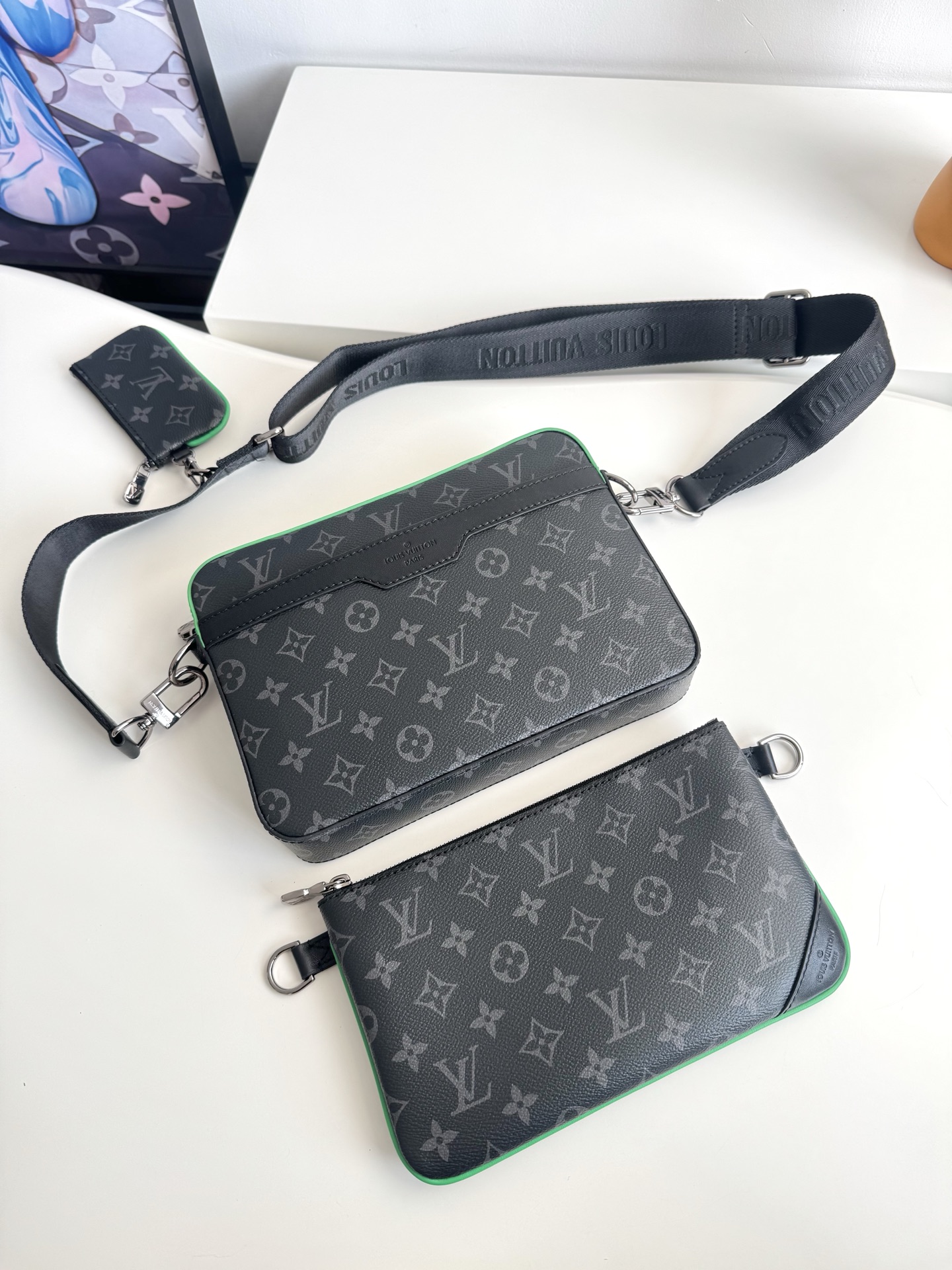 ルイ・ヴィトン「Louis Vuitton」スタイリッシュ メッセンジャーバッグ