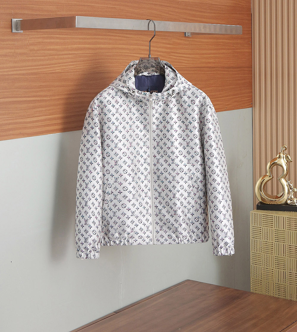 ルイ・ヴィトン「Louis Vuitton」秋冬コレクション クイルテッド ジャケット