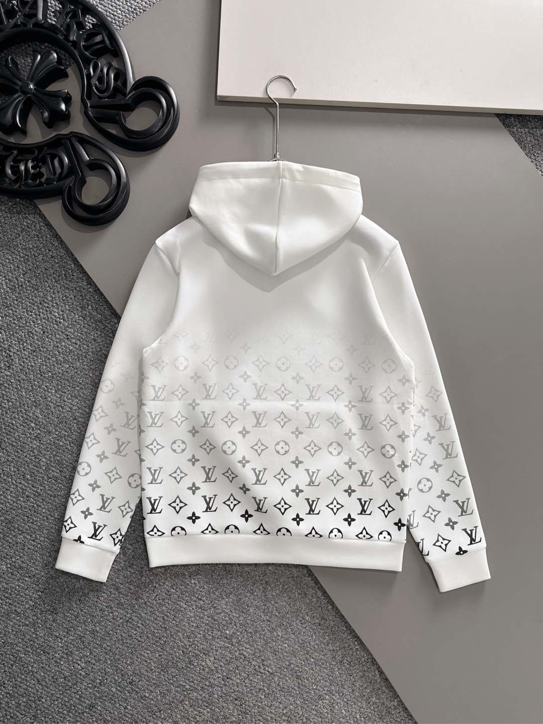 ルイ・ヴィトン「Louis Vuitton」パーカーシャツ