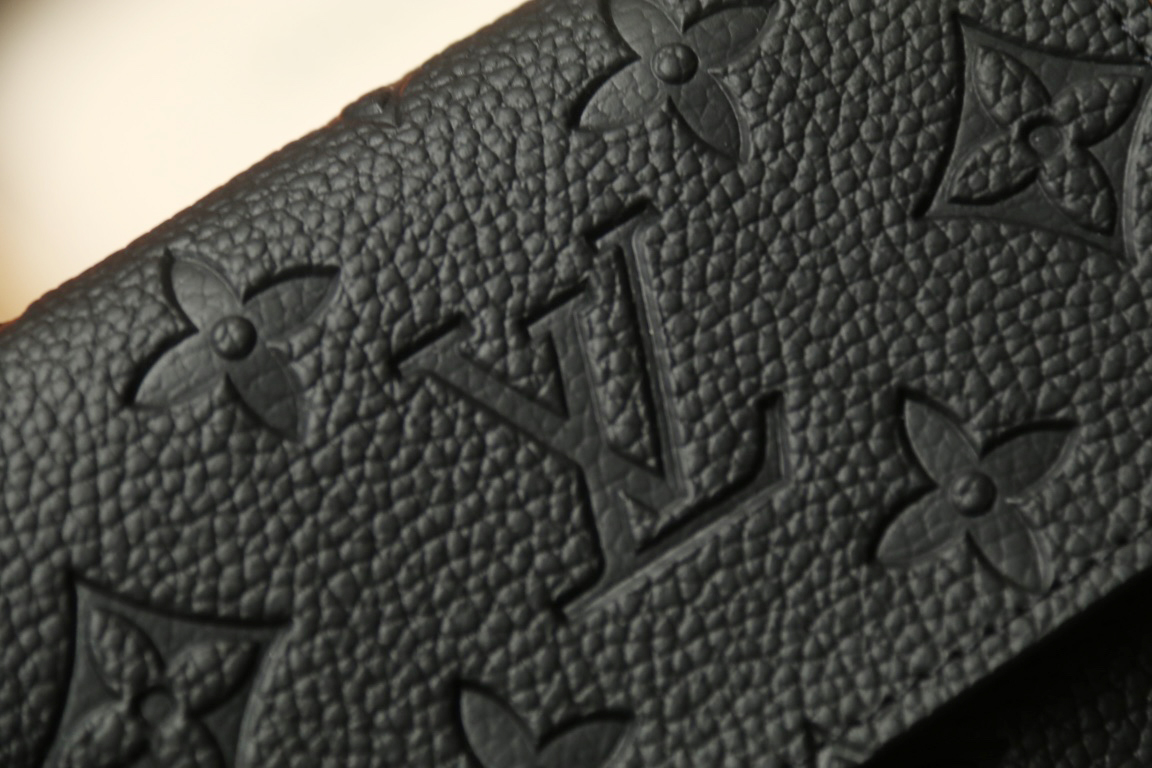 ルイ・ヴィトン「Louis Vuitton」ポルトフォイユ･サラ メティス