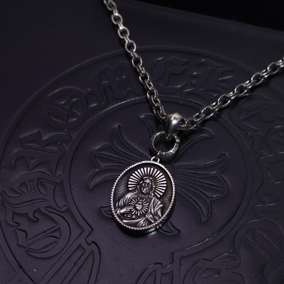 クロムハーツネックレスです