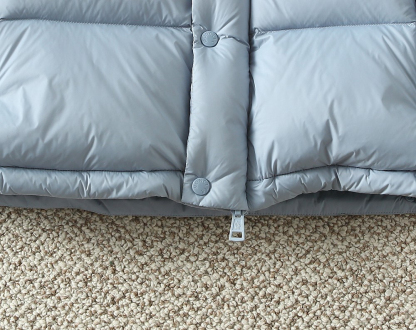 モンクレール「Moncler」秋冬 フード付きダウンジャケット