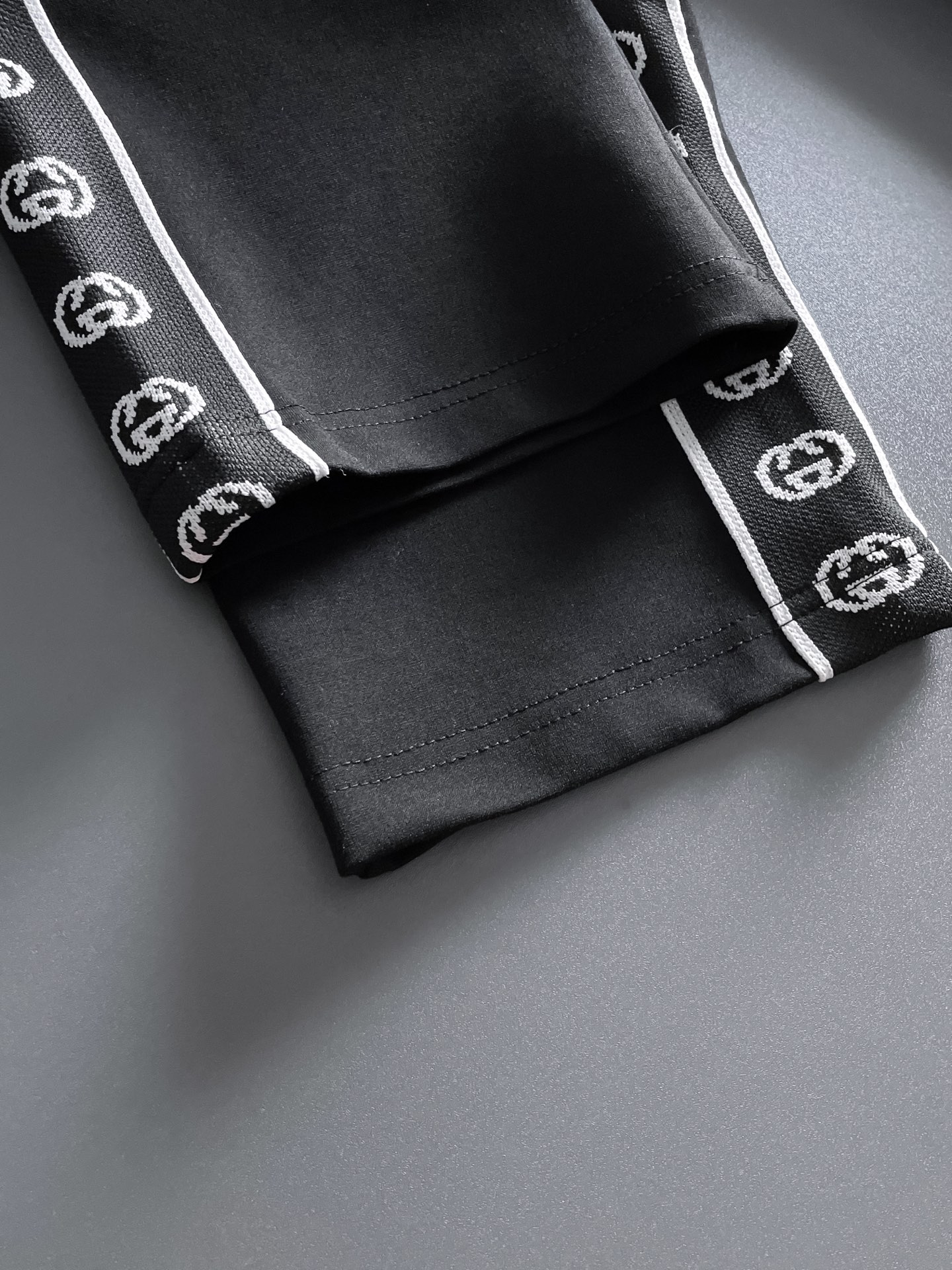 グッチ「Gucci」秋冬 メンズ カジュアルスポーツセット