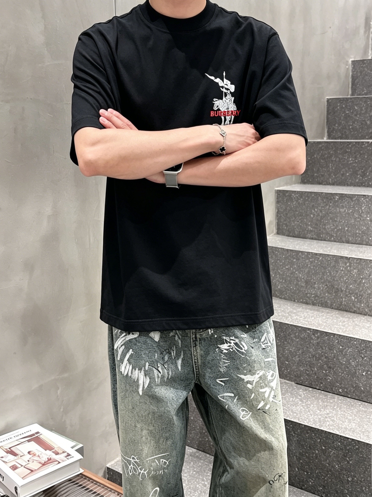バーバリー「Burberry」ロゴプリントTシャツ / ショートスリーブ クルーネック