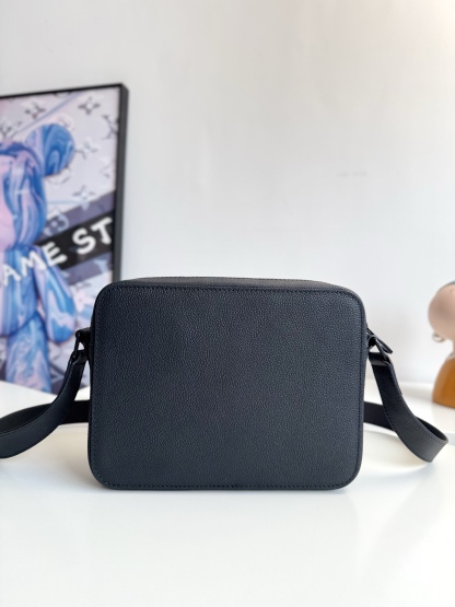 ルイ・ヴィトン「Louis Vuitton」スタイリッシュ メッセンジャーバッグ