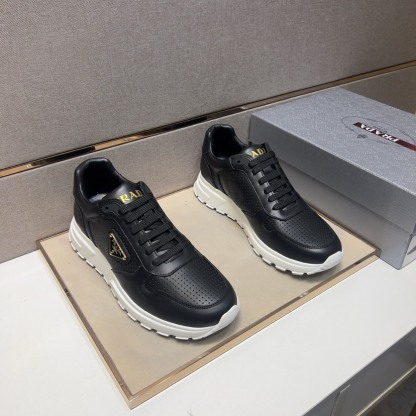 プラダ「Prada」プラダ プレミアムスニーカー (2026年春夏モデル) / レザースニーカー