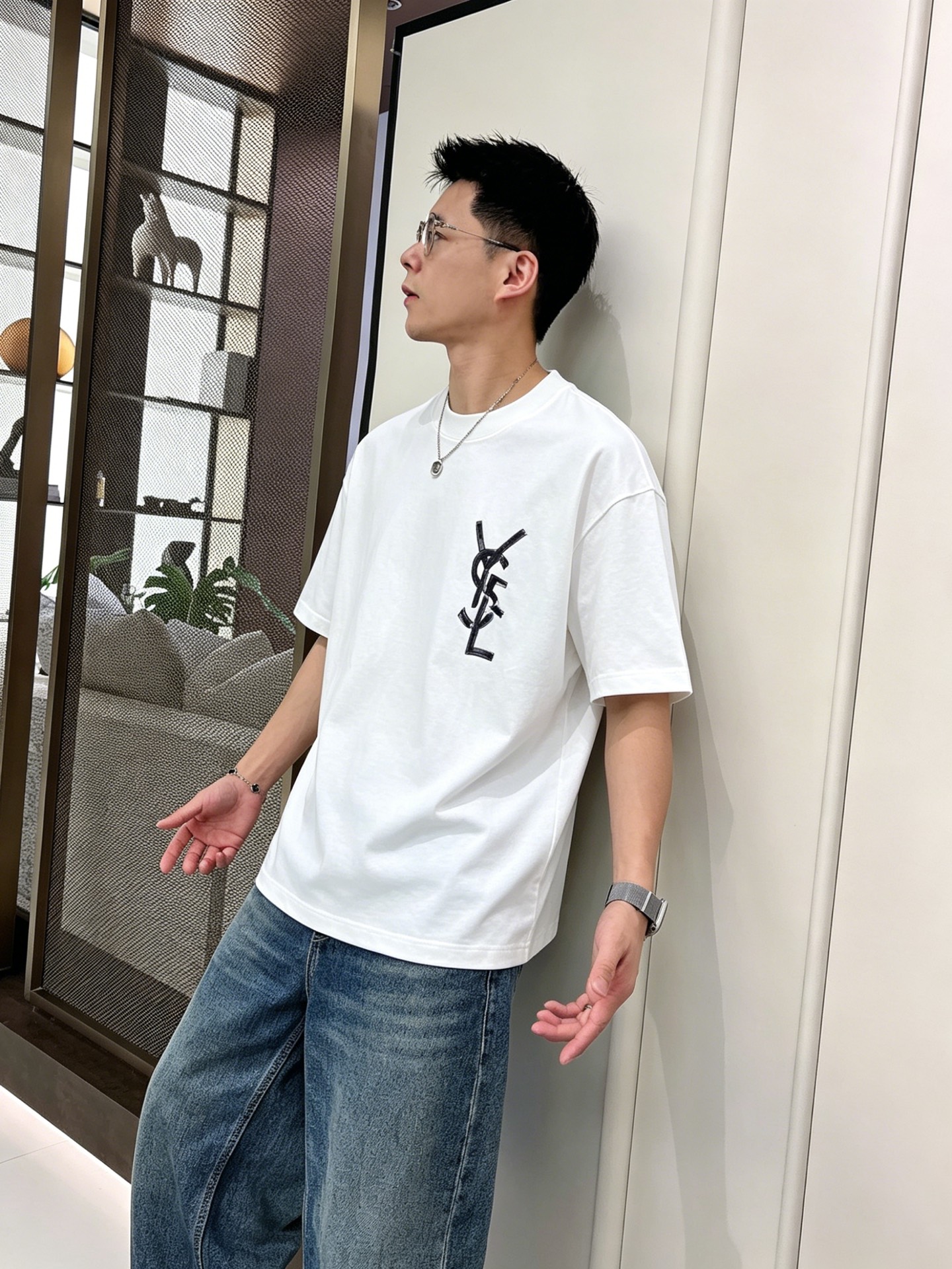 サンローラン「Saint Laurent」ロゴプリントTシャツ / ショートスリーブ クルーネック