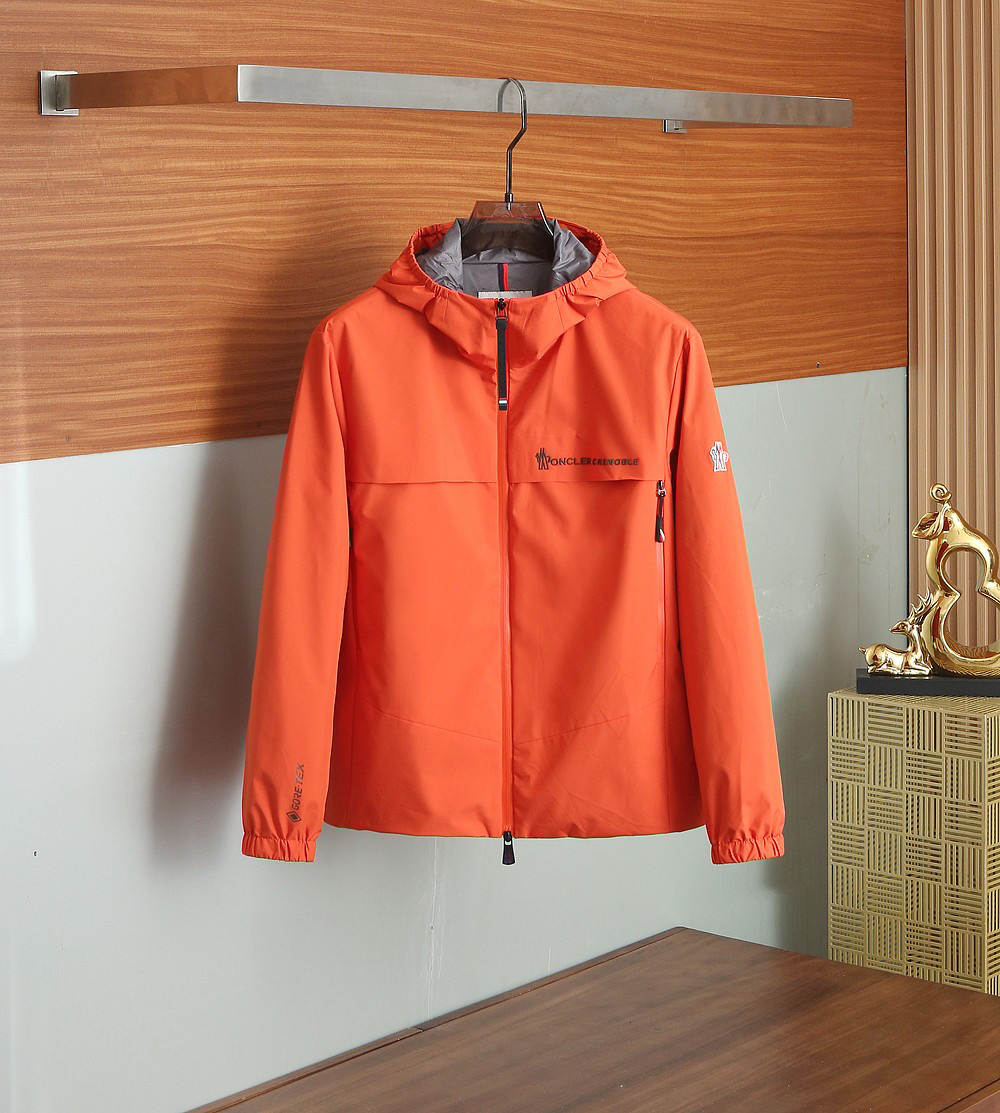 モンクレール「Moncler」秋のスタイル フード付きジャケット