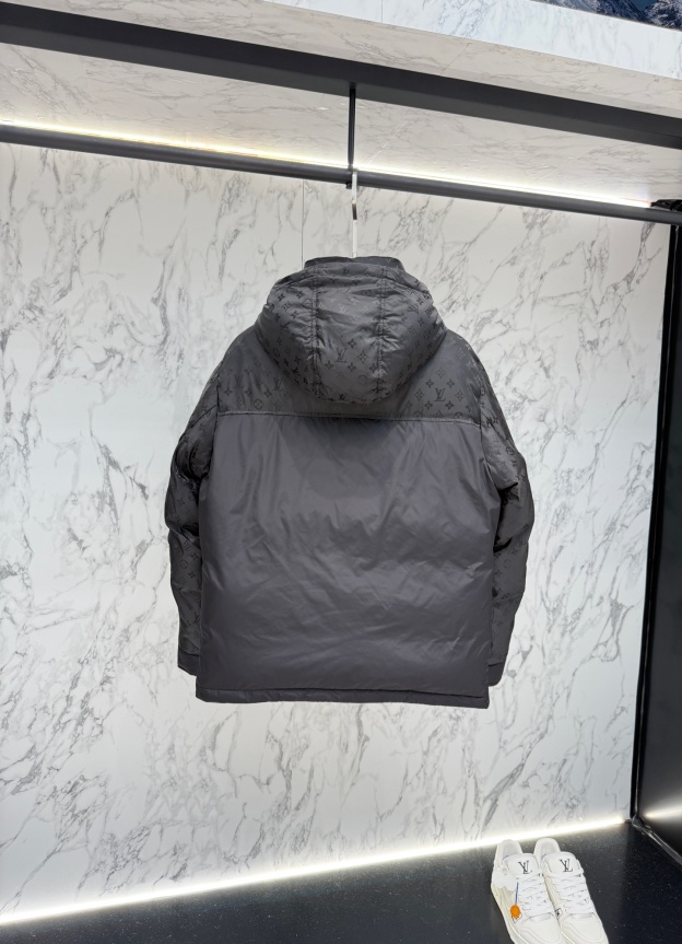 ルイ・ヴィトン「Louis Vuitton」Down Blouson ダウンジャケット
