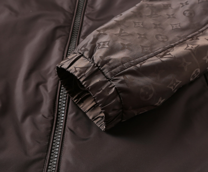 ルイ・ヴィトン「Louis Vuitton」秋冬コレクション クイルテッド ジャケット