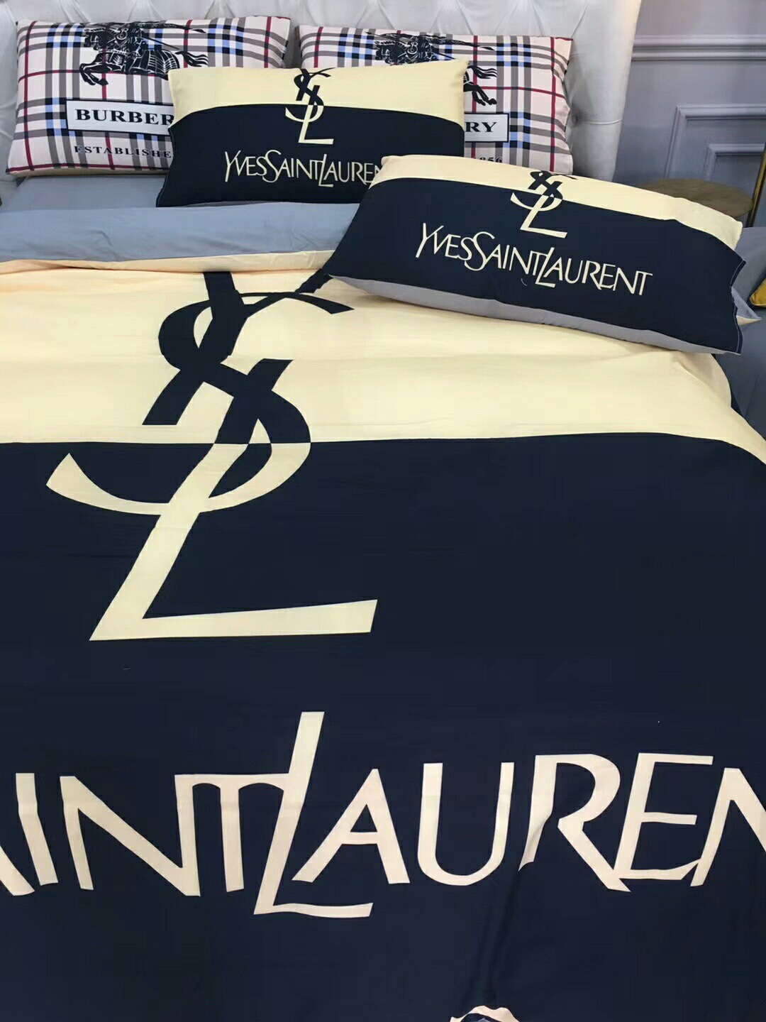 サンローラン「Saint Laurent」プレミアムコットン デジタルプリント 4点セット