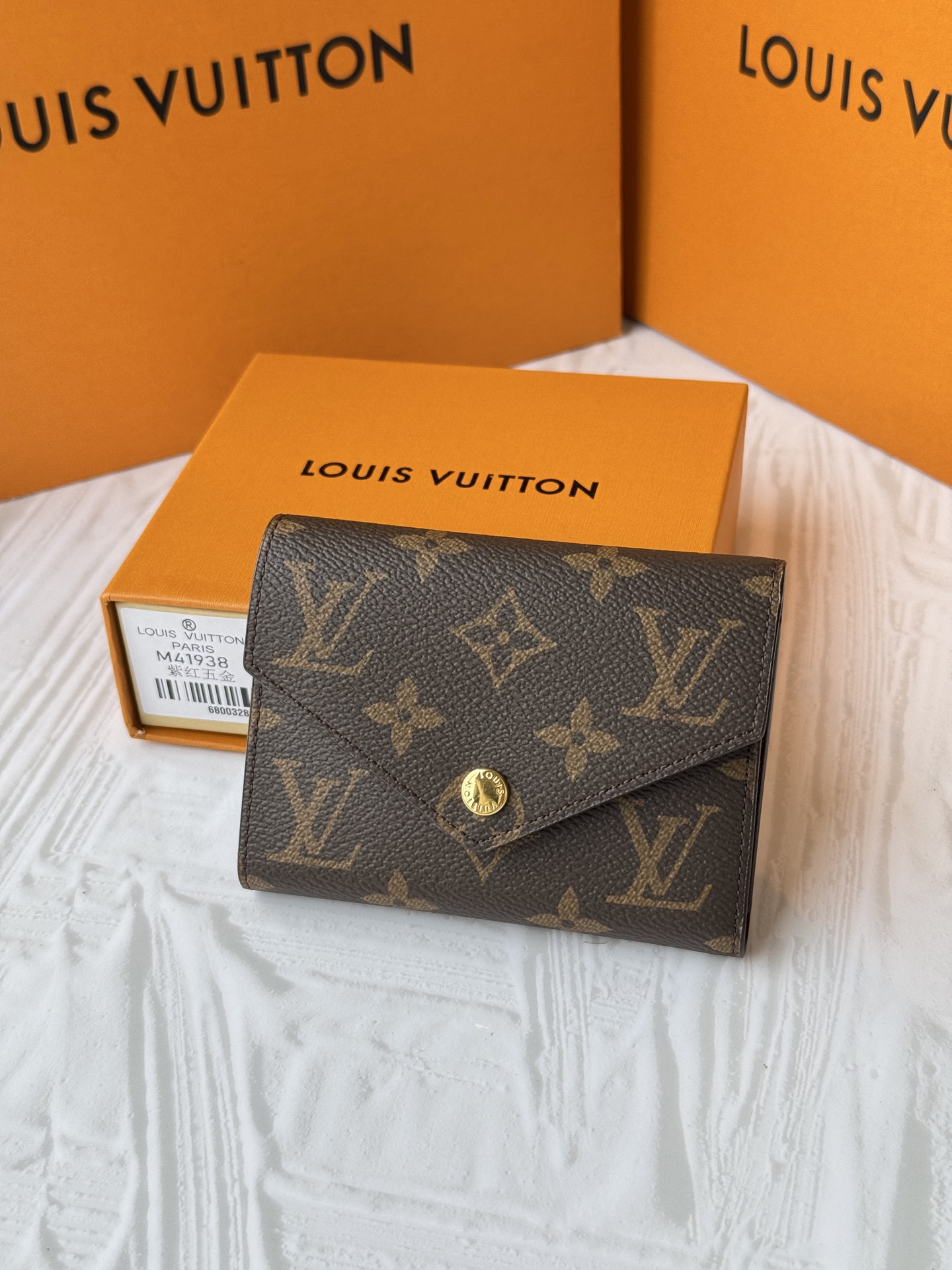 ルイ・ヴィトン「Louis Vuitton」ポルトフォイユ･ヴィクトリーヌ
