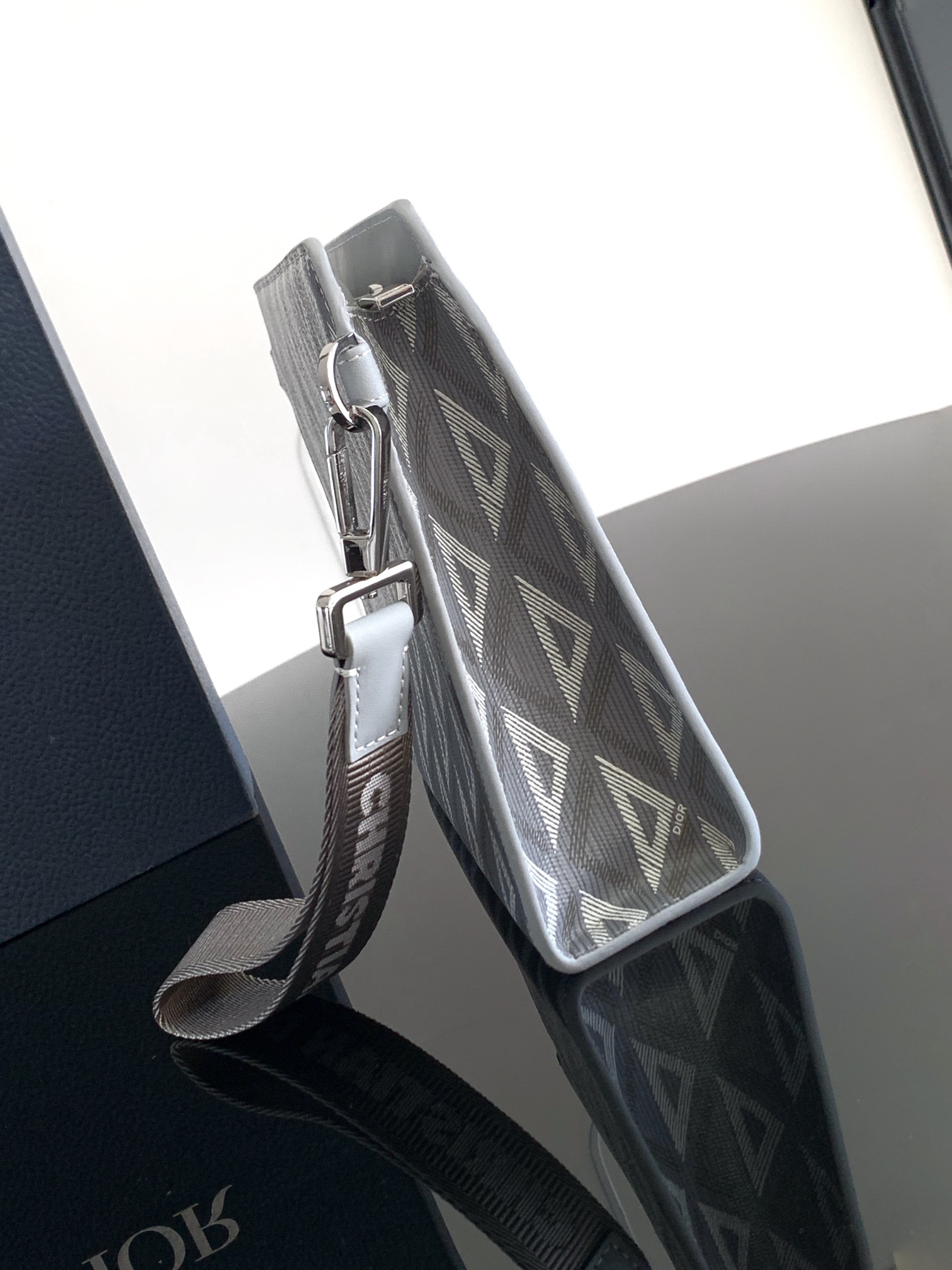 ディオール「Dior」オブリック モチーフ ポーチ