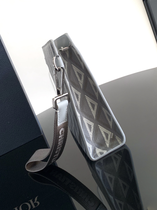 ディオール「Dior」オブリック モチーフ ポーチ