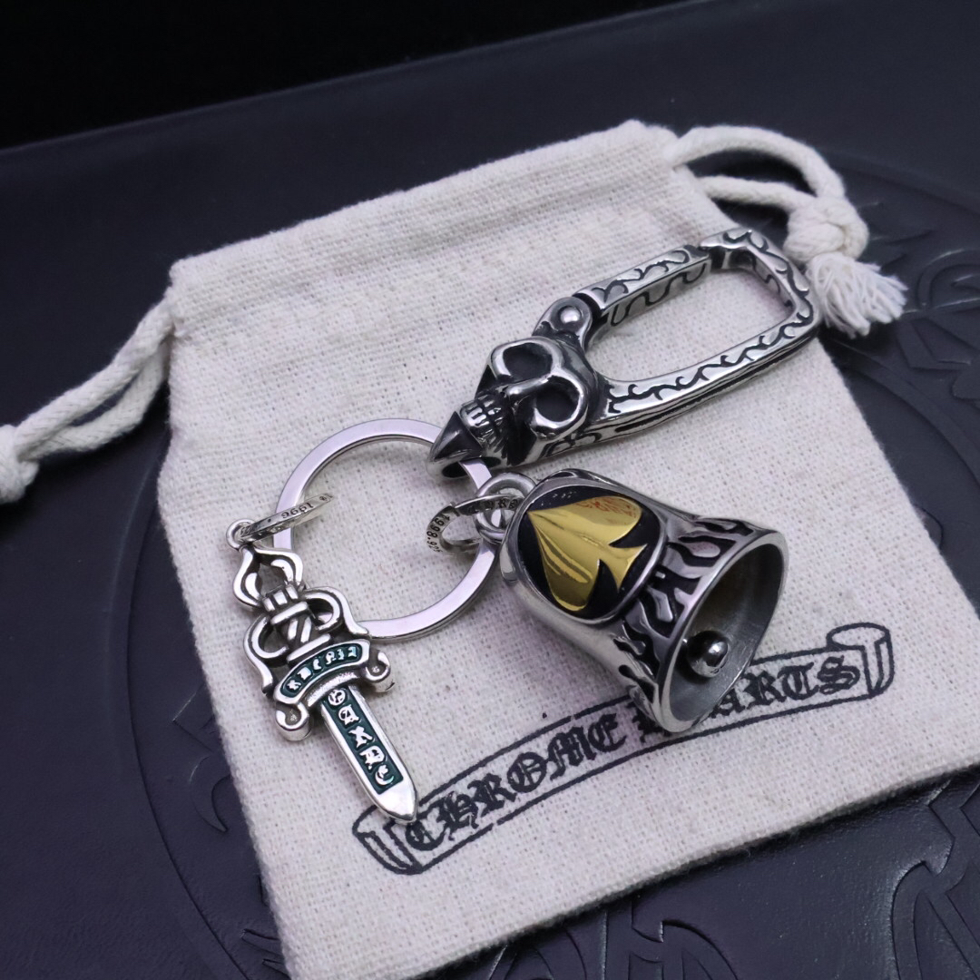 クロムハーツ「Chrome Hearts」キーホルダー＆バッグチャーム - トレンドシンボル