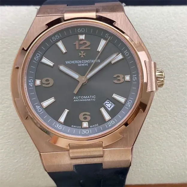 ヴァシュロン コンスタンタン「Vacheron Constantin」Overseas クロスオブワールド メンズウォッチ41MM