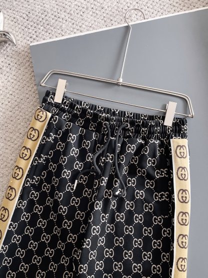 グッチ「Gucci」秋冬 メンズ カジュアルスポーツセット