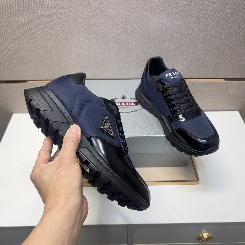 プラダ「Prada」プラダ プレミアムスニーカー (2026年春夏モデル) / レザースニーカー