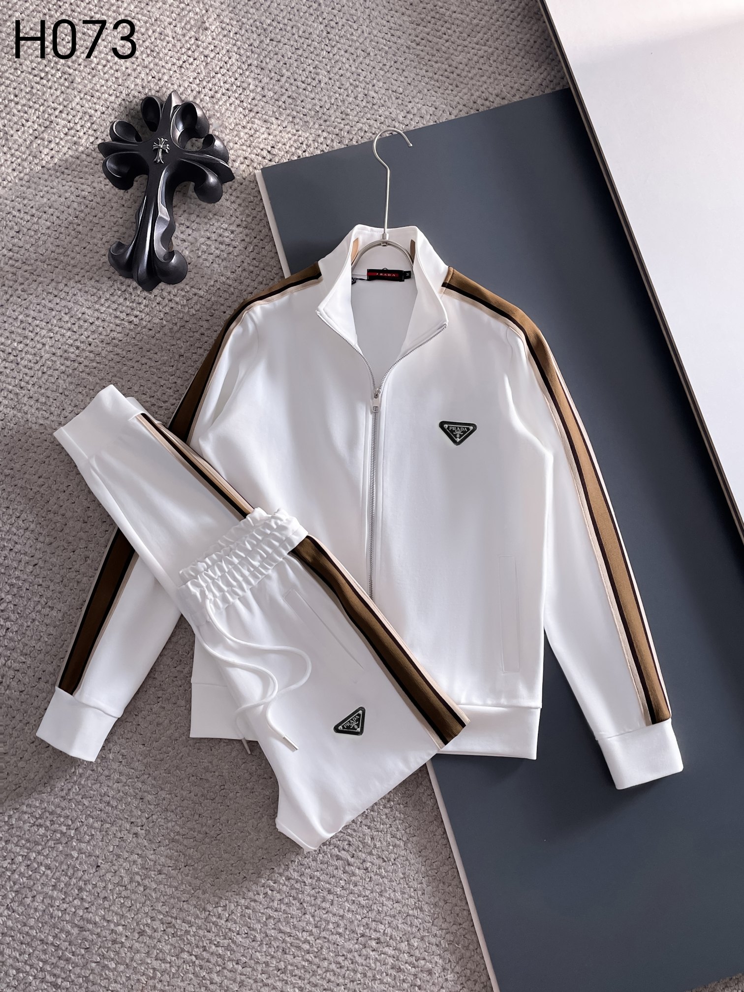 プラダ「Prada」春秋 メンズ  カジュアルスポーツセット