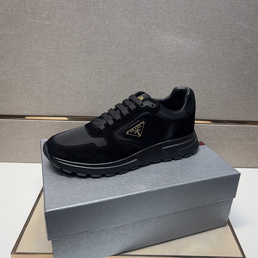 プラダ「Prada」プラダ プレミアムスニーカー (2026年春夏モデル) / レザースニーカー