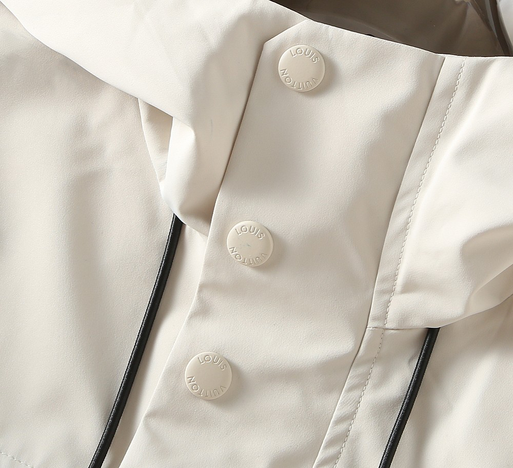 ルイ・ヴィトン「Louis Vuitton」秋冬コレクション クイルテッド ジャケット