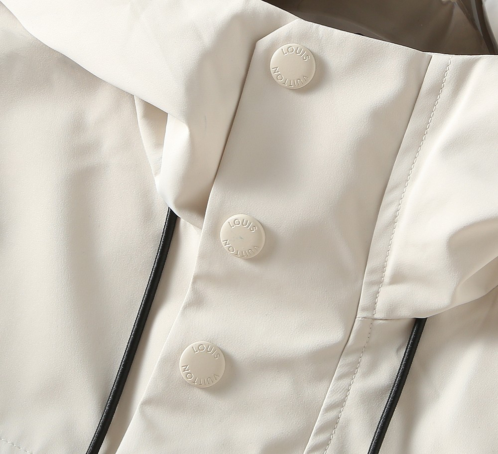 ルイ・ヴィトン「Louis Vuitton」秋冬コレクション クイルテッド ジャケット