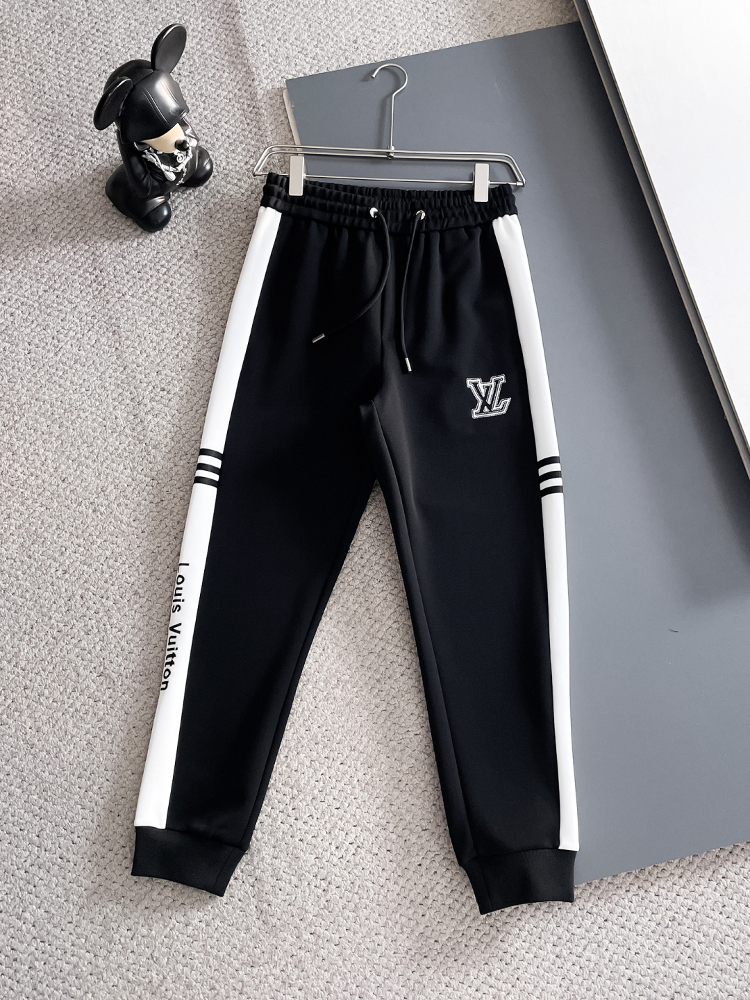 ルイ・ヴィトン「Louis Vuitton」秋冬 メンズ  カジュアルスポーツセット