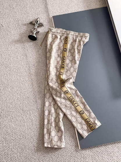 グッチ「Gucci」秋冬 メンズ カジュアルスポーツセット