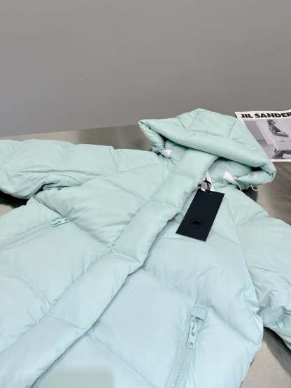 カナダグース「Canada Goose」秋冬フード付きダウンジャケット