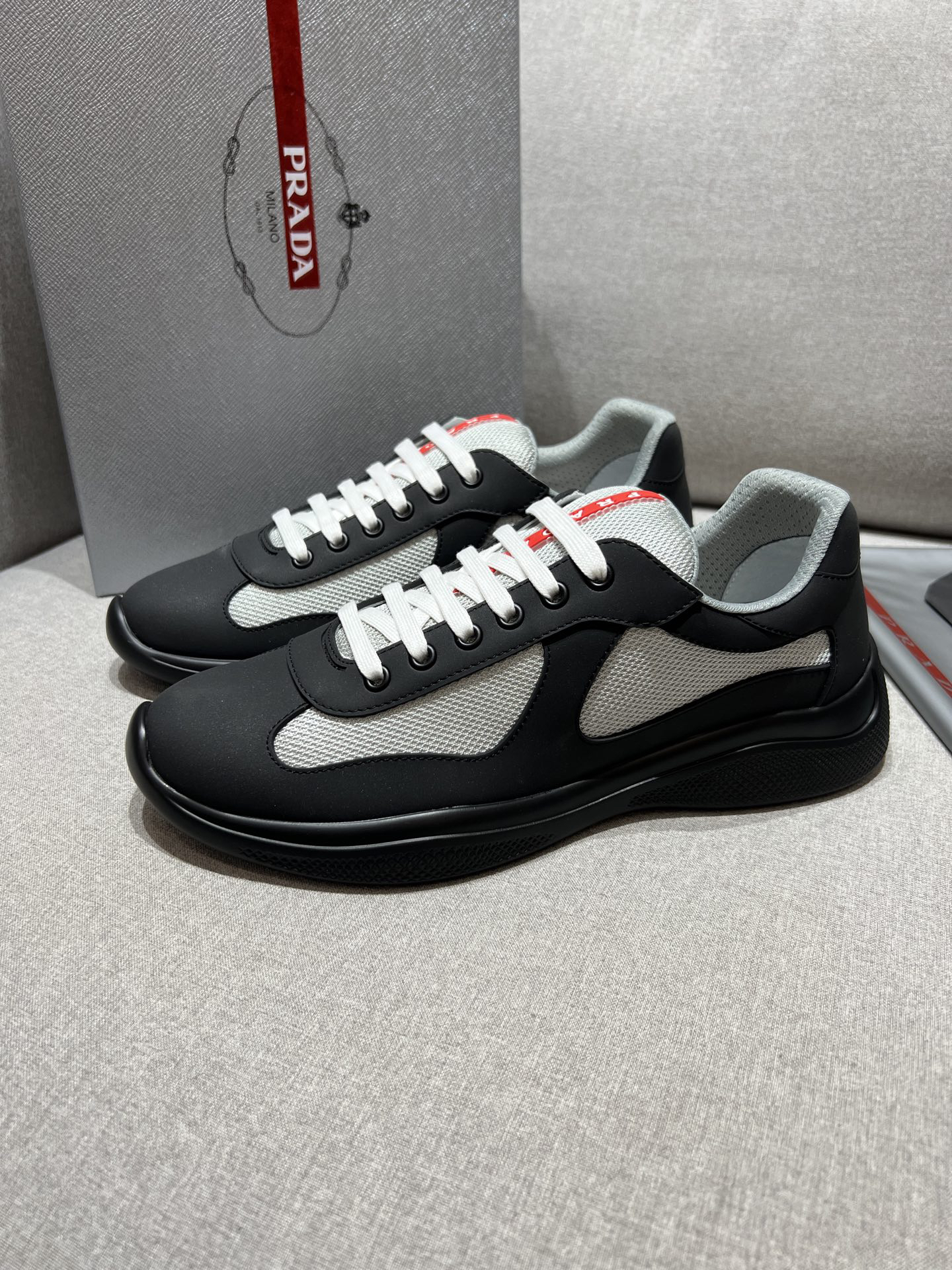 プラダ「Prada」プラダ アメリカスカップ スニーカー / ユニセックスレザースニーカー