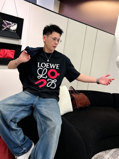 ロエベ「Loewe」ロエベ ロゴプリントTシャツ / ショートスリーブ クルーネック