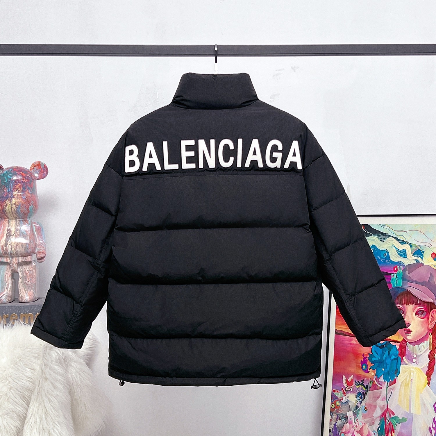 バレンシアガ「Balenciaga」‌ロックバックル刺繍デザイン 男女兼用ダウンジャケット